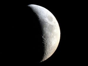 La Luna, Misterio y Ciencia en Planeta Incógnito: Revista web y podcast