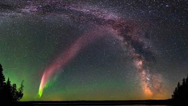Cientificos Explican Las Misteriosas Luces Purpura Del Cielo De Canada, Misterio y Ciencia en Planeta Incógnito: Revista web y podcast