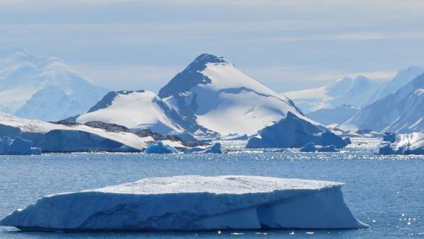 Hallan Montanas Y Canones Bajo El Hielo De La Antartida, Misterio y Ciencia en Planeta Incógnito: Revista web y podcast