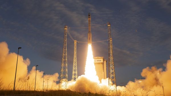 Aeolus El Satelite Cazador De Vientos Ya Esta En El Espacio, Misterio y Ciencia en Planeta Incógnito: Revista web y podcast