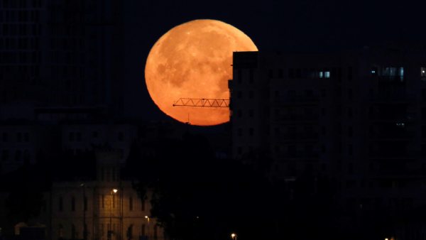 Superluna De Sangre Horario Y Donde Ver El Eclipse Lunar Total De Enero De 2019, Planeta Incógnito